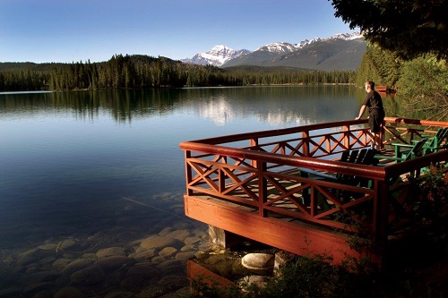 Fairmont Jasper Park Lodge sundeck